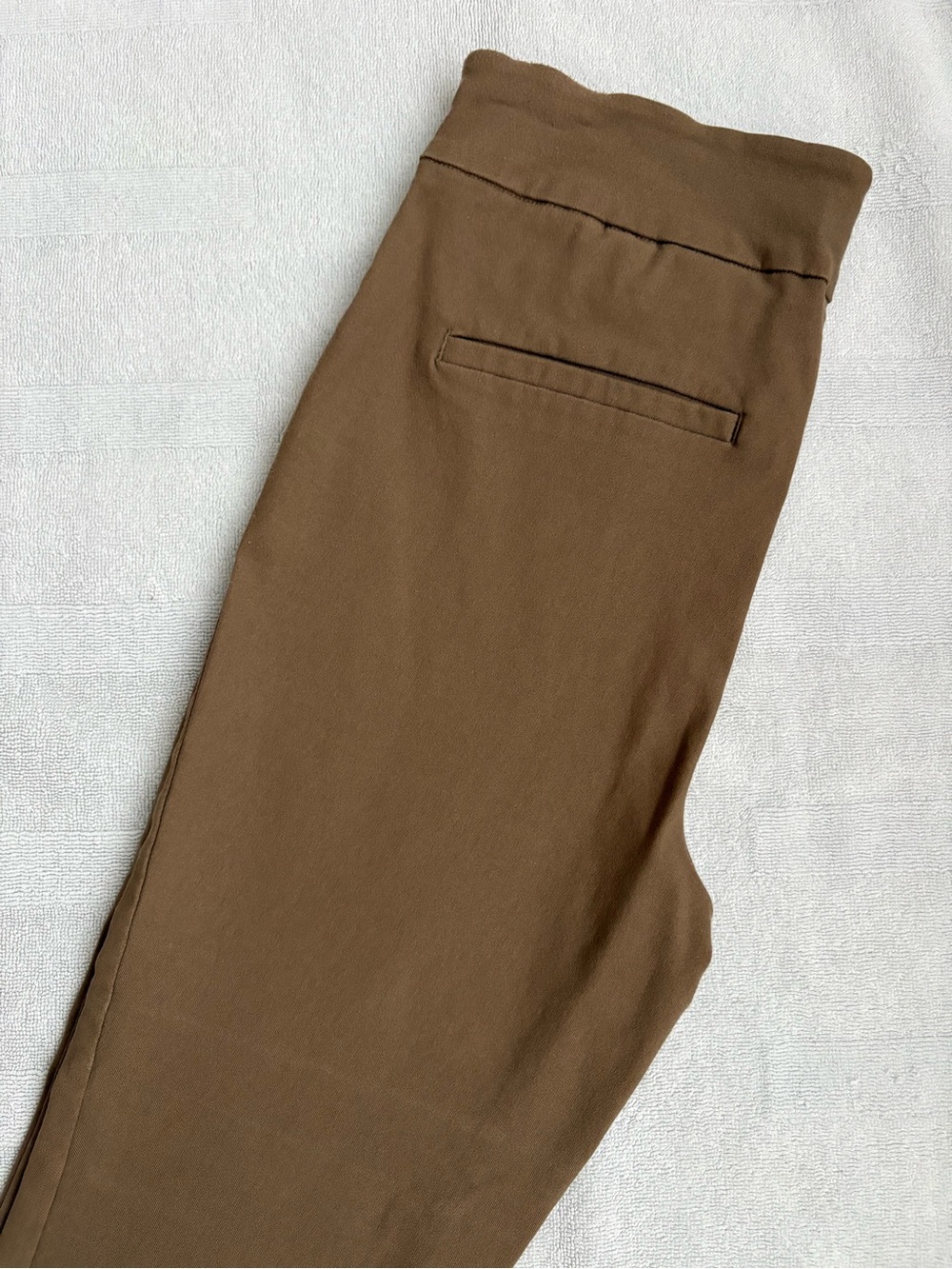 RW&CO. Tan Ankle Length Ponte Leggings